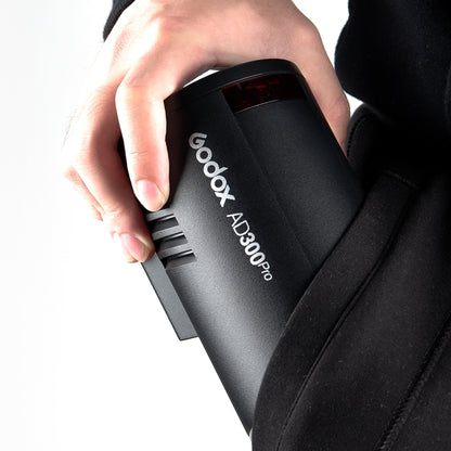 Godox  AD300 Pro 300Ws TTL HSS Pocket Flash Outdoor Speedlite Light Kits