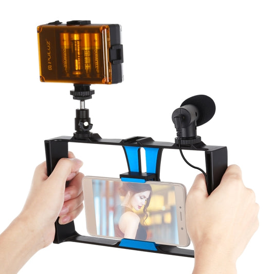 PULUZ 3 in 1 Vlogging Live Broadcast LED Selfie Light Smartphone Video Rig Kits with Microphone + Cold Shoe Tripod Head for iPhone, Galaxy, Huawei, Xiaomi, HTC, LG, Google, and Other Smartphones